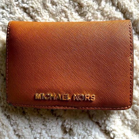 Michael Kors Wallet - Picture 1 of 3